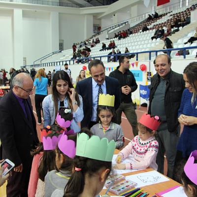 firat-universitesi-ogrencilerinden-20-kasim-dunya-cocuk-haklari-gunu-etkinligi-2966