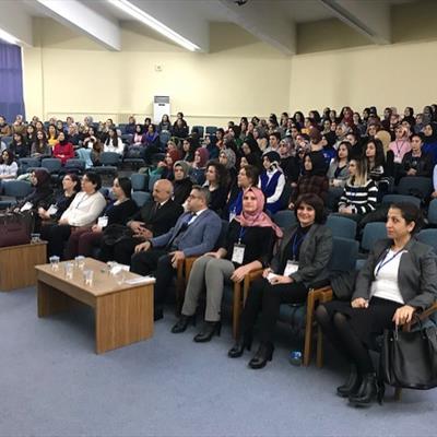 yasam-boyu-ebe-destegi-ebelik-ogrenci-sempozyumu-2976