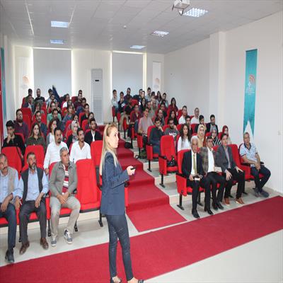 firat-universitesi-ciftci-egitim-merkezinde-besi-sigiri-yetistiriciligi-ve-hastaliklari-sertifika-toreni-duzenlendi-3164