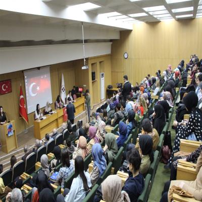 firat-universitesinde-istiklalden-istikbale-konulu-panel-duzenlendi-3252
