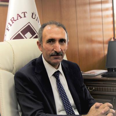 rektor-prof-dr-fahrettin-goktasin-ogrencilere-hos-geldiniz-mesaji-3280