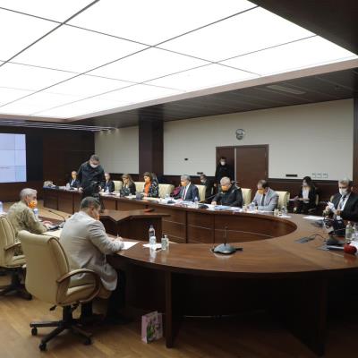 kadina-yonelik-siddetle-mucadele-il-koordinasyon-izleme-ve-degerlendirme-komisyonu-toplantisi-yapildi-3541