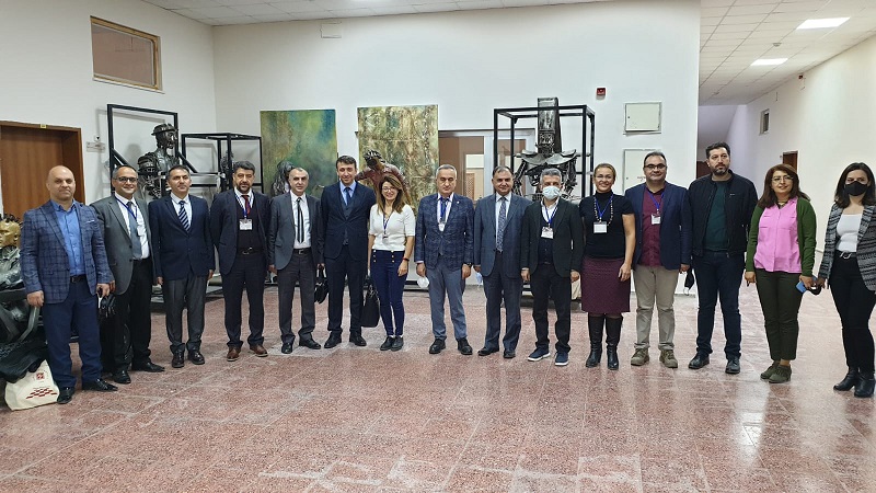 universitemizde-egitim-bilimleri-alaninda-lisansustu-ogrenciler-icin-akademik-becerileri-gelistirme-ve-proje-egitimi-programi-duzenlendi-4420