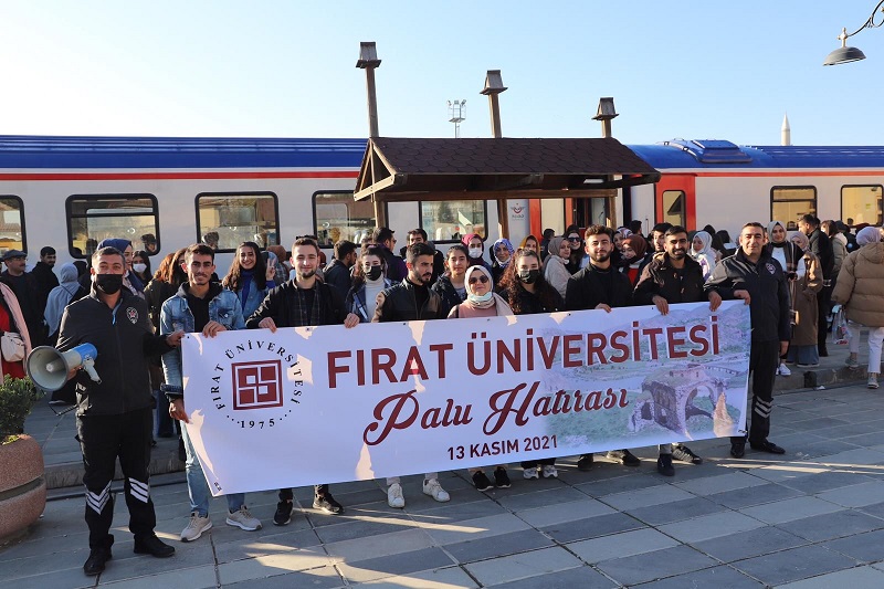 universitemiz-tren-yolculugu-ve-palu-gezisi-etkinligi-duzenledi-4422