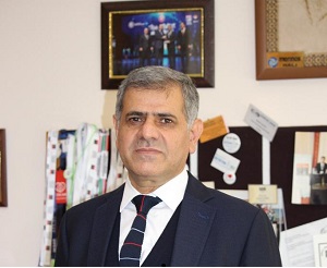 universitemiz-ogretim-uyesi-bilim-diplomati-secildi-4535
