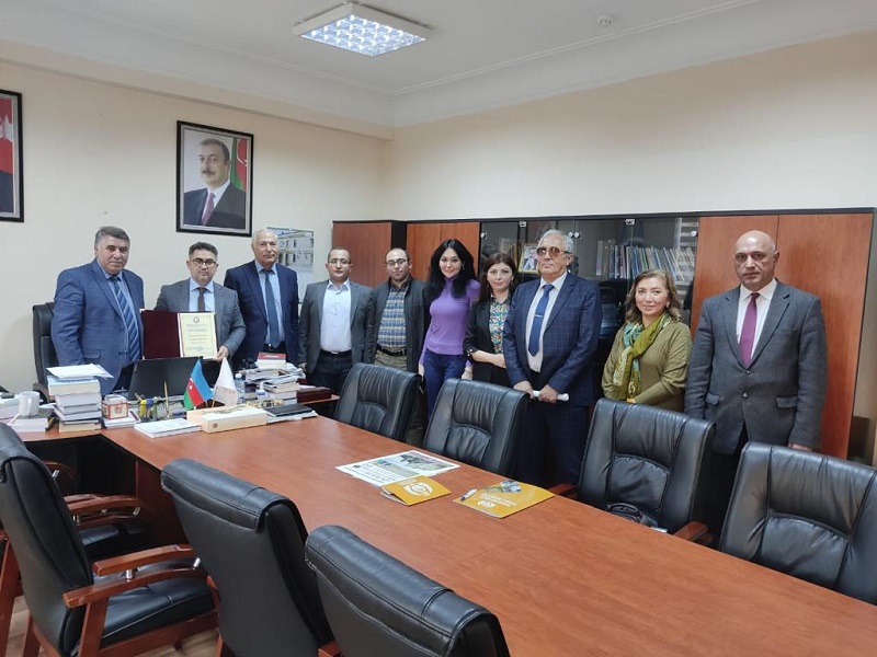 universitemiz-ogretim-uyesine-fahri-doktora-4540