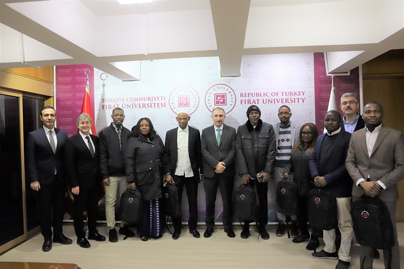 nijeryali-heyetten-universitemize-ziyaret-4587