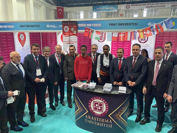 guneydogu-kariyer-fuari-universitemiz-ev-sahipligi-basladi-4715