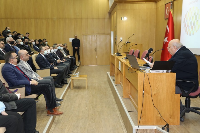 universitemizde-turk-kulturunde-nevruz-konulu-konferans-duzenlendi-4780