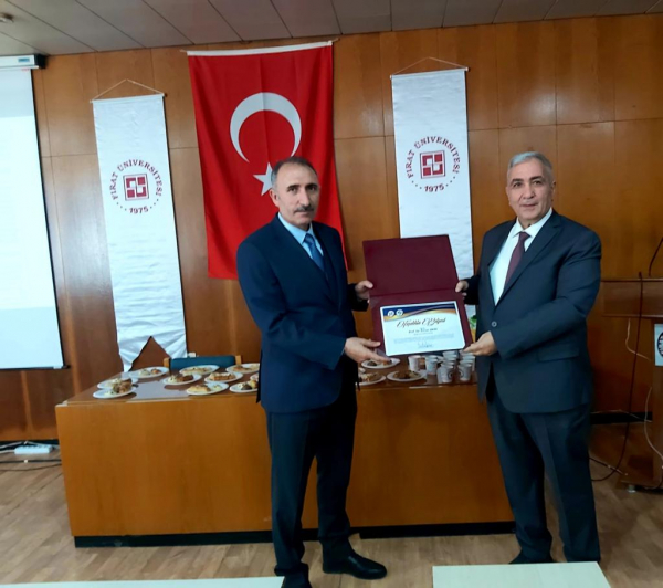 muhendislik-fakultesinde-basarili-calismalar-yapan-ogretim-uyelerine-tesekkur-belgesi-verildi-4827