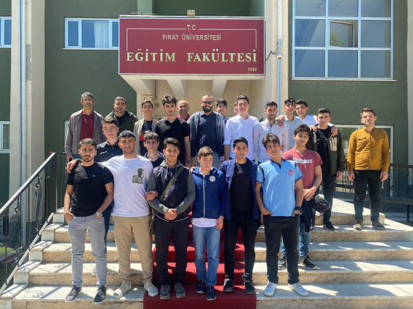 universitemiz-anadolu-imam-hatip-lisesi-ogrencilerini-agirladi-4958