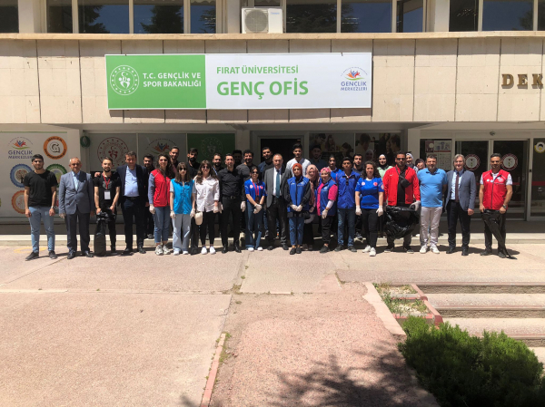 universitemiz-de-temiz-kampus-etkinligi-4972