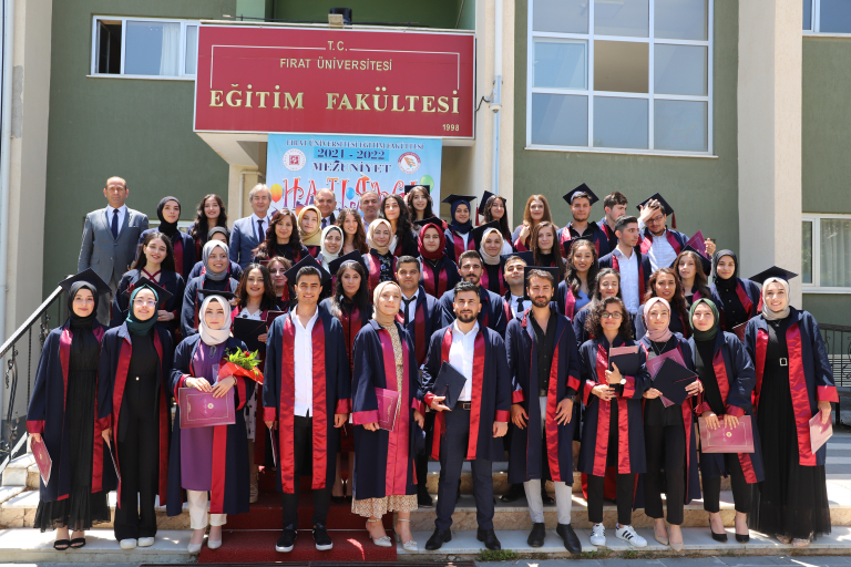 universitemiz-egitim-fakultesi-psikolojik-danisma-ve-rehberlik-anabilim-dali-ilk-mezunlarini-verdi-5026
