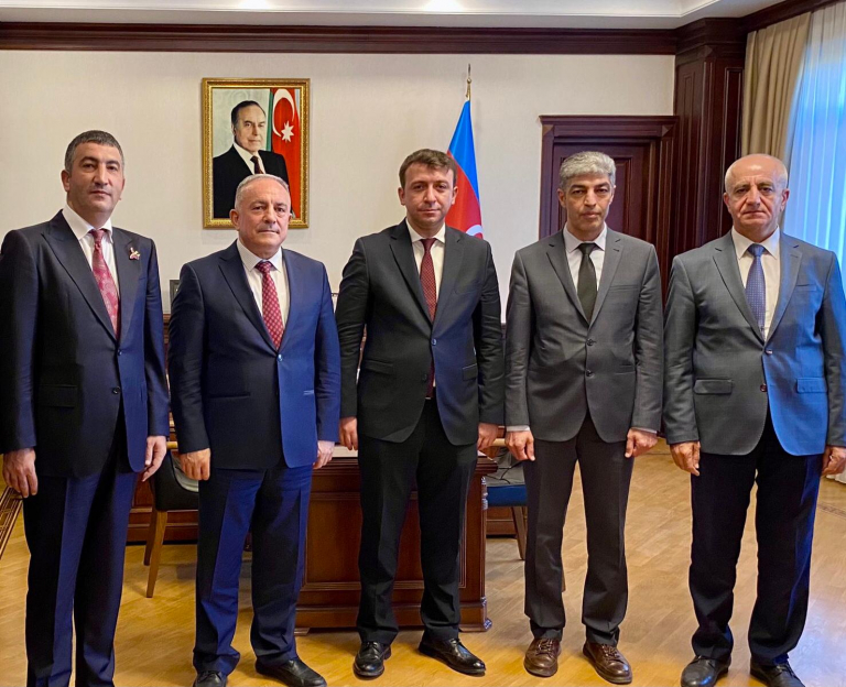 universitemiz-ile-azerbaycan-arasindaki-ikili-iliskiler-guclendiriliyor-5152
