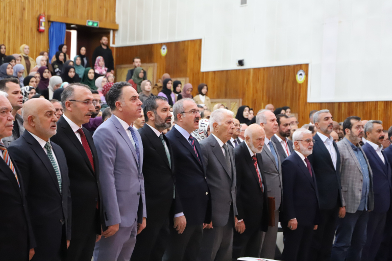 universitemiz-islam-ve-medeniyet-2-uluslararasi-sempozyumuna-ev-sahipligi-yapti-5191