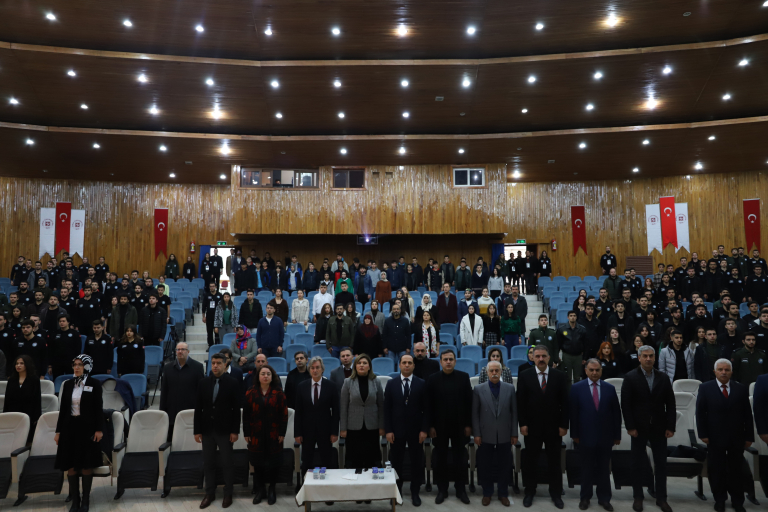 sivil-havacilik-yuksekokulu-ogrencileri-icin-apolet-takma-toreni-duzenlendi-5306