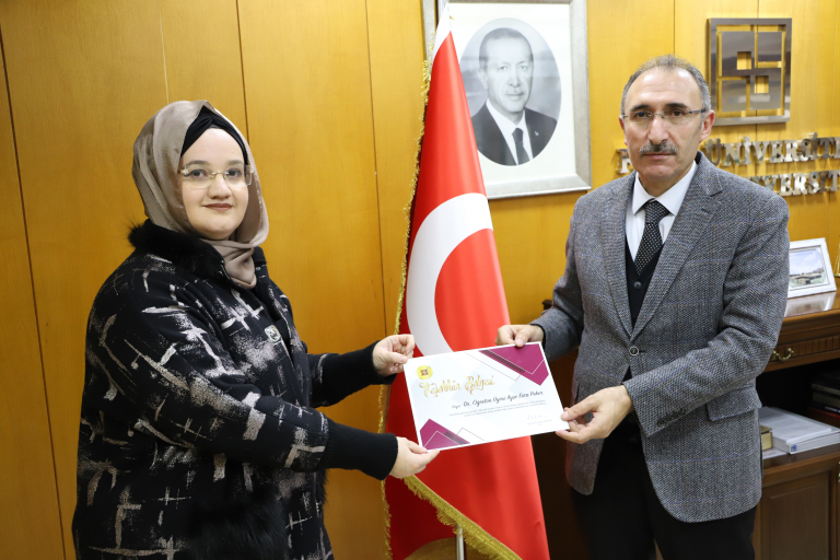 universitemiz-sifir-atik-belgesi-almaya-hak-kazandi-5357