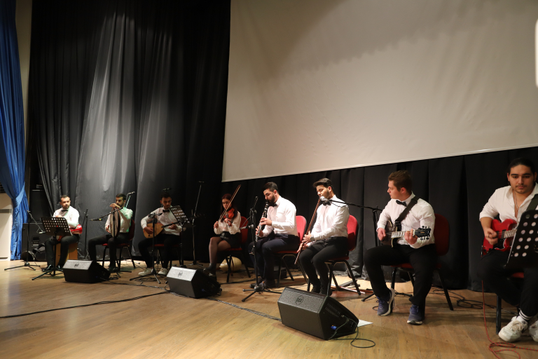 universitemizde-vet-akort-muzik-ve-halk-oyunlari-konseri-duzenlendi-5379