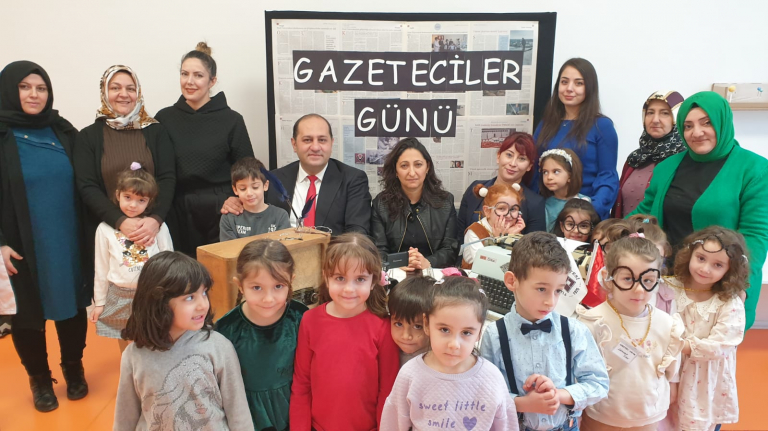minik-ogrenciler-10-ocak-gazeteciler-gununu-kutladi-5391