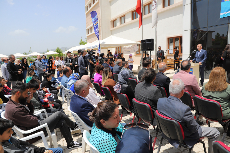 universitemiz-baskil-myoda-depremzede-cocuklara-bilim-senligi-duzenlendi-5528