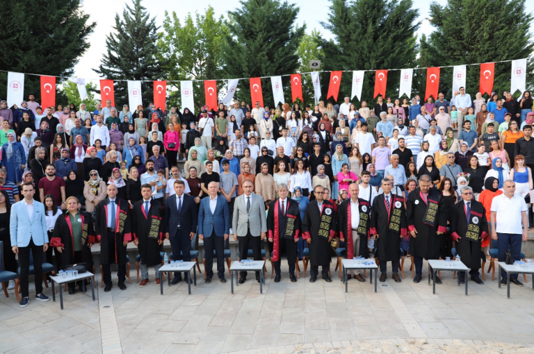 universitemizde-mezuniyet-heyecani-5580