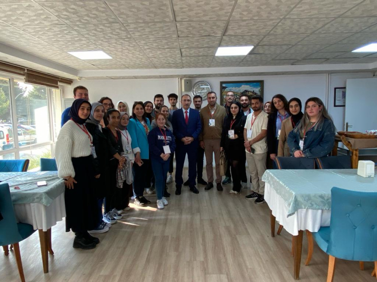 universitemizde-tubitak-2237-a-egitim-etkinlikleri-destekleme-programi-egitimi-duzenlendi-5815