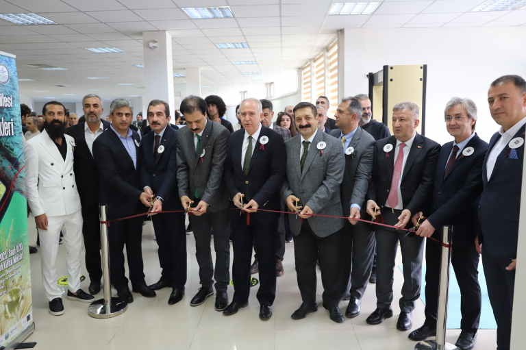 universitemiz-su-urunleri-fakultesi-kurulusunun-41-yil-donumunu-kutladi-5823