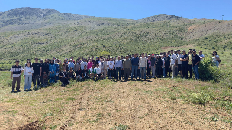 universitemiz-hazarbaba-dag-doga-yuruyusu-gerceklestirdi-6216
