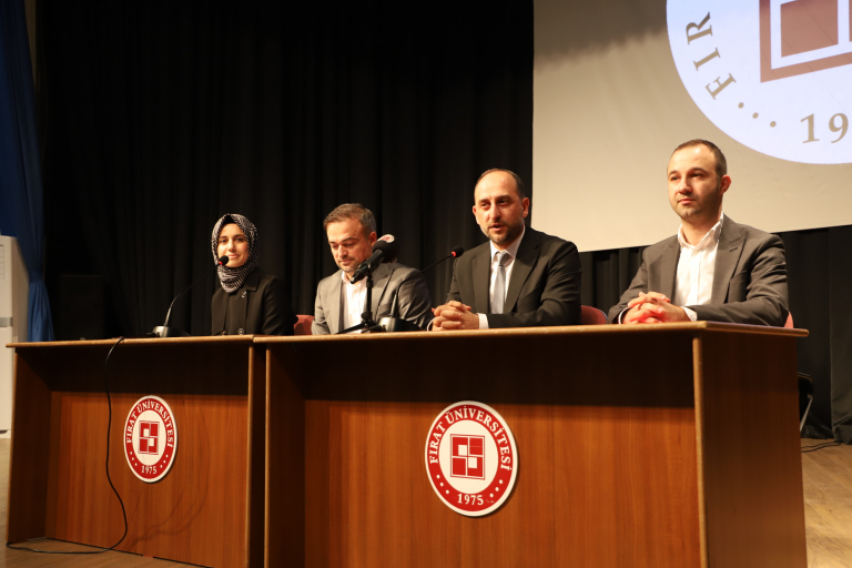 thy-teknik-as-yoneticileri-universitemiz-ogrencileriyle-bulustu-6464