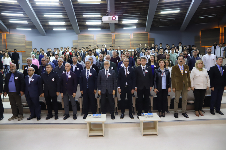 universitemizde-turk-veteriner-hekimligi-ogretiminin-182-yili-kutlandi-6493