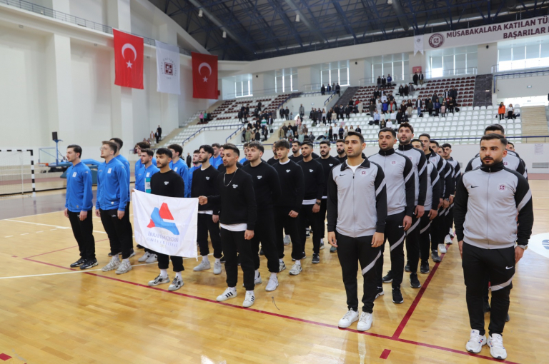 universitemiz-unilig-hentbol-bolgesel-ligi-musabakalarina-ev-sahipligi-yapiyor-6575