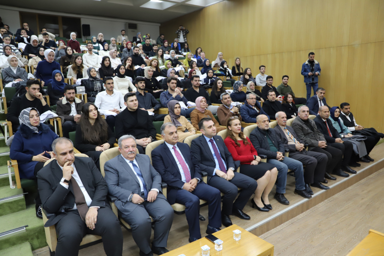 egitim-fakultesi-ogrencileri-beyaz-onluklerini-giydi-6584