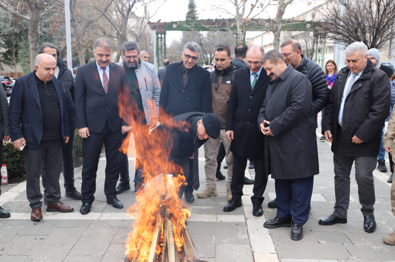 universitemizde-nevruz-bayrami-coskuyla-kutlandi-6758