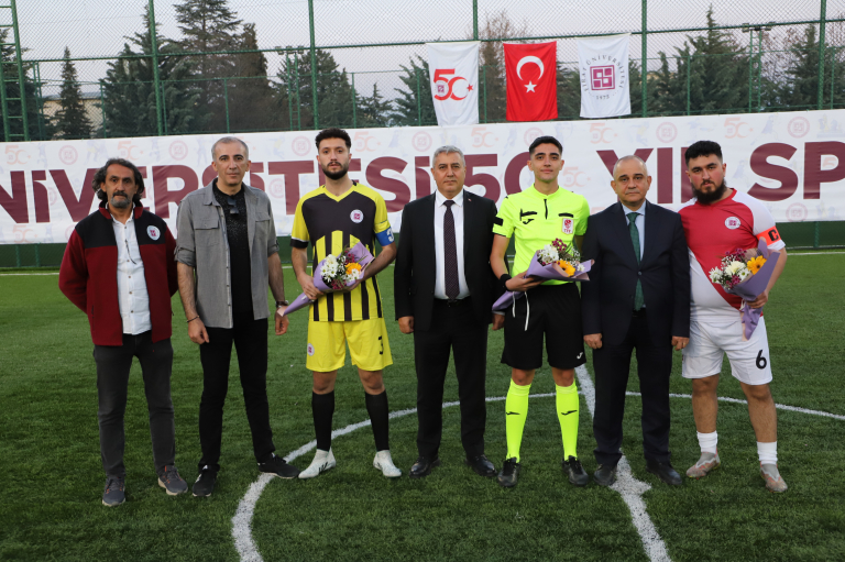 universitemiz-50-yil-spor-senlikleri-basladi-6816