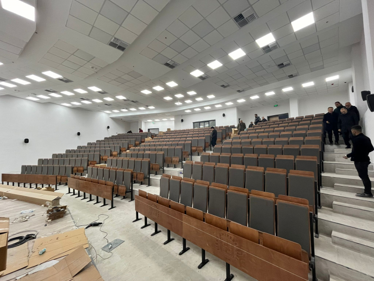 universitemiz-merkezi-amfi-insaatinda-sona-gelindi-7200