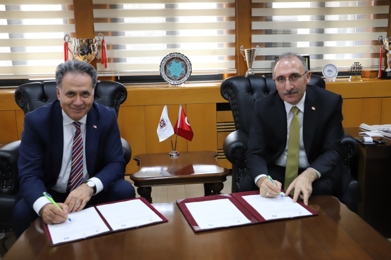 universitemiz-ile-inonu-universitesi-arasinda-is-birligi-protokolu-imzalandi-7259
