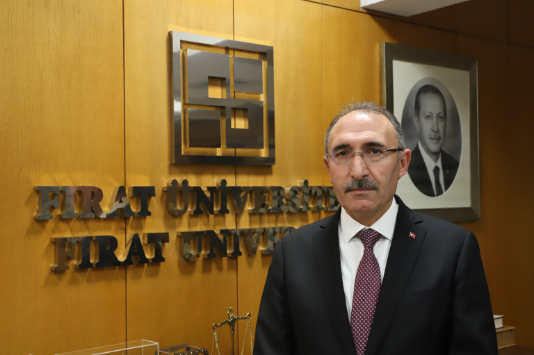 rektorumuz-prof-dr-fahrettin-goktasin-kadir-gecesi-mesaji-7305