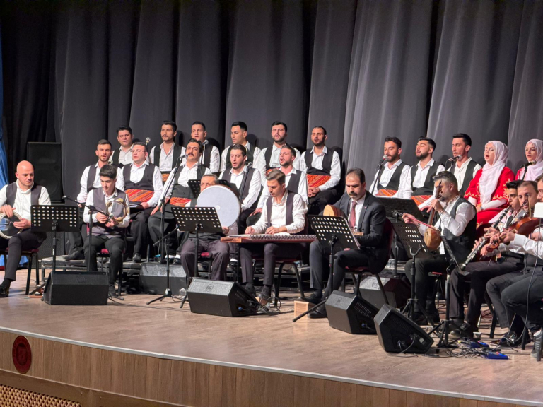 universitemizde-harput-muzigi-konseri-duzenlendi-7321