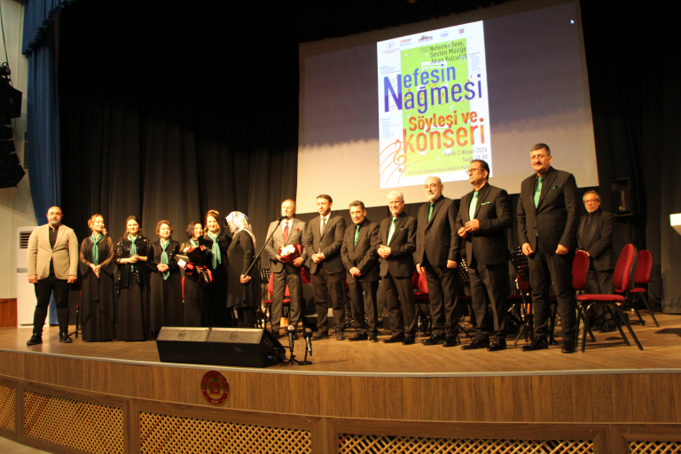 universitemizde-nefesin-nagmesi-soylesi-ve-konseri-yogun-ilgi-gordu-7331