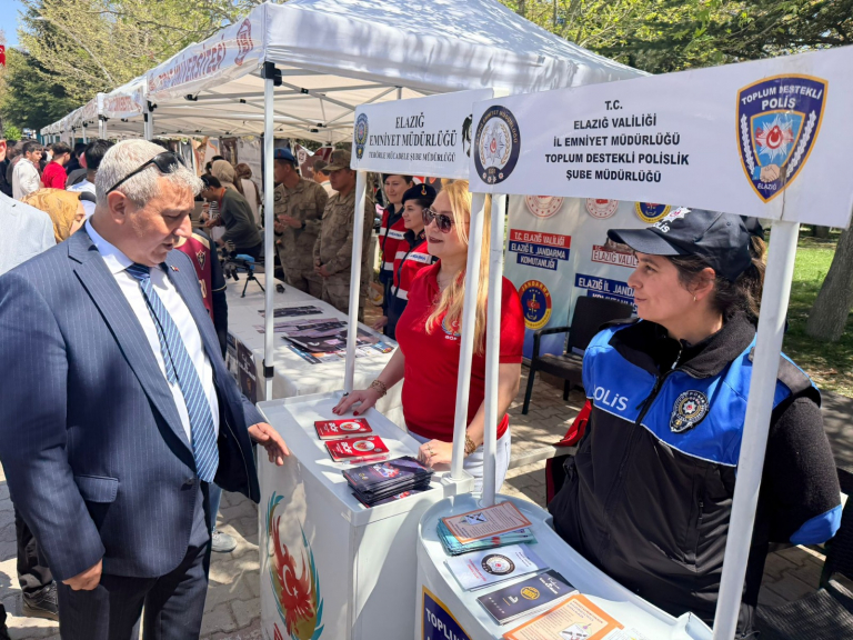 universitemizde-bilim-ve-ogrenci-festivali-basladi-7398