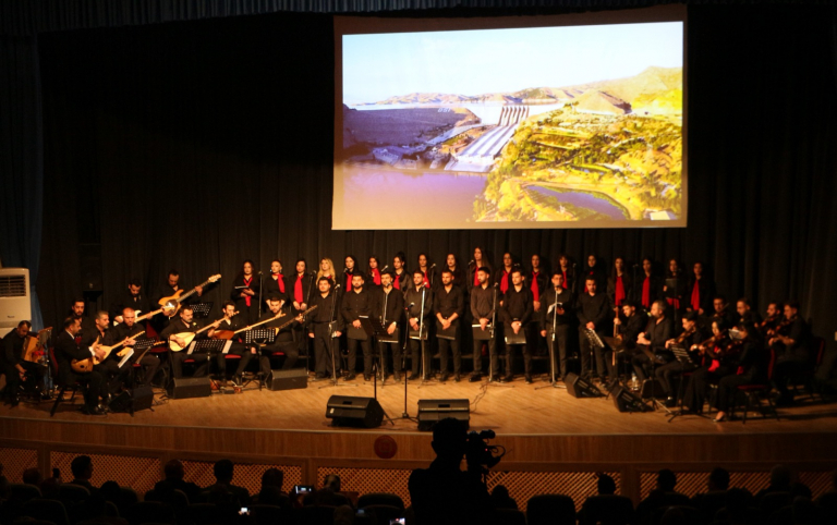 turkulerle-dolu-unutulmaz-gece-yuregimizdeki-turkuler-buyuk-begeni-topladi-7430