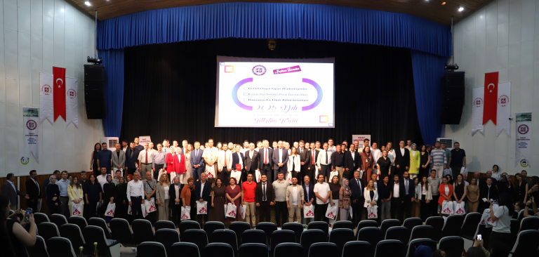 universitemizde-akademik-basari-belge-takdim-toreni-duzenlendi-7468