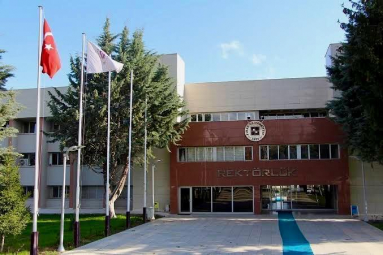 universitemiz-urap-dunya-siralamasinda-yerini-korudu-7471