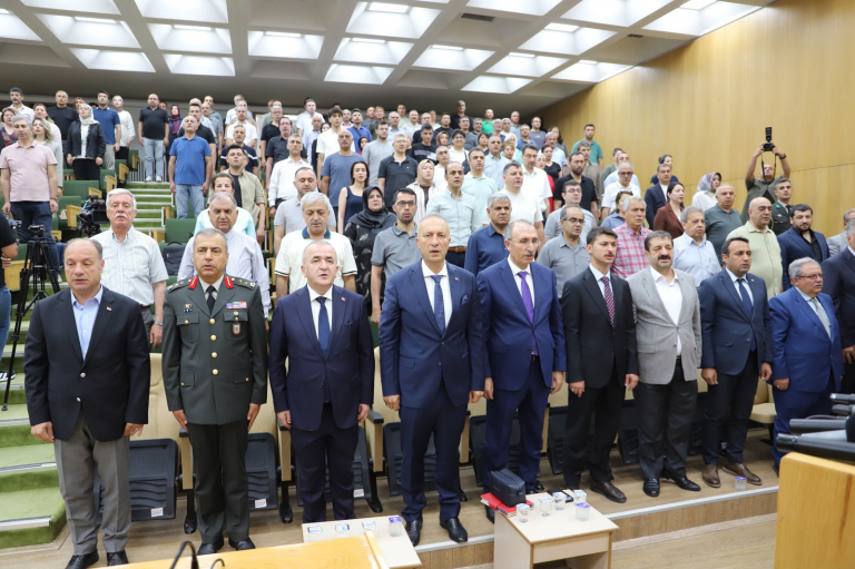 universitemizde-irade-bizim-zafer-bizim-konulu-konferans-duzenlendi-7494