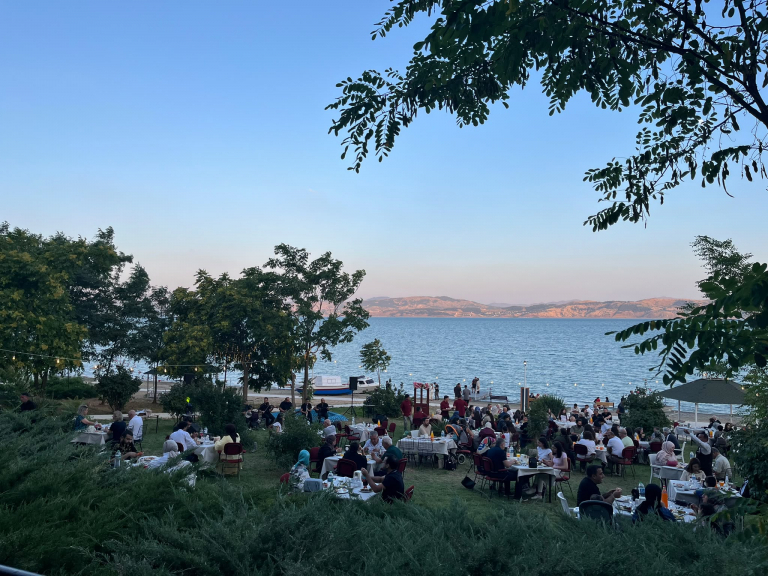 universitemiz-hazar-golunde-turizm-ve-kulture-katki-sunmaya-devam-ediyor-7521